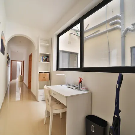 Apartment Modern Seaview