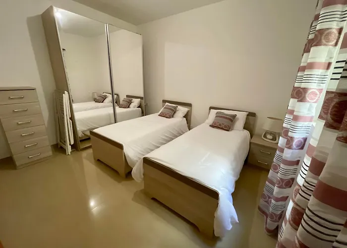 Modern Seaview Apartment Xlendi