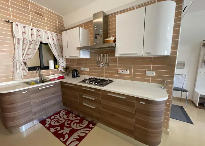 Modern Seaview Apartment Xlendi