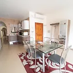 Modern Seaview Apartment Xlendi