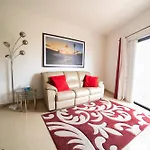 Modern Seaview Apartment