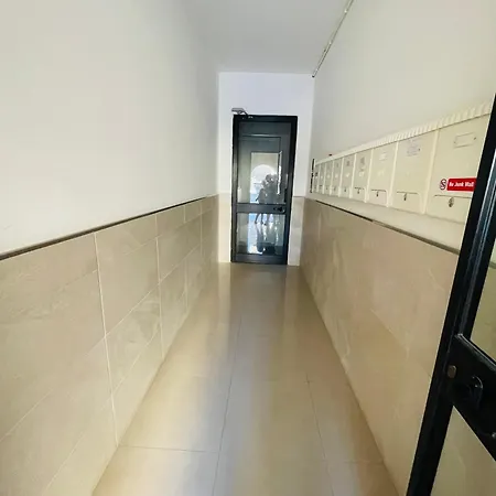 Modern Seaview Apartament *