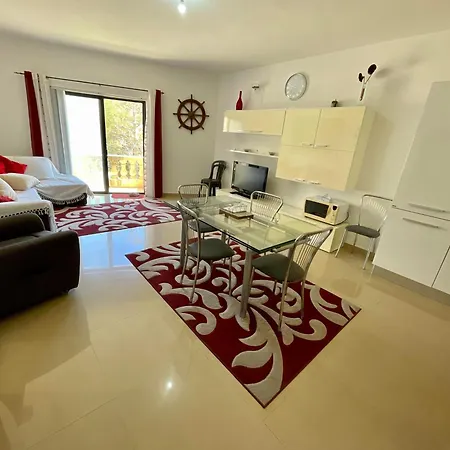 Modern Seaview Apartment