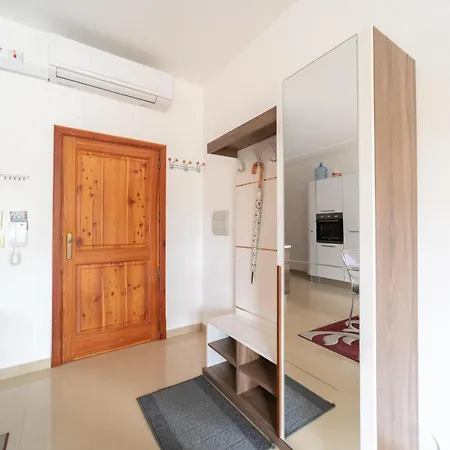 Modern Seaview Apartament *