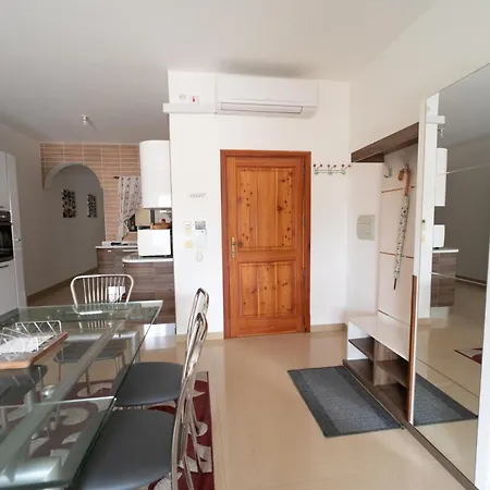 Modern Seaview * קסלנדי