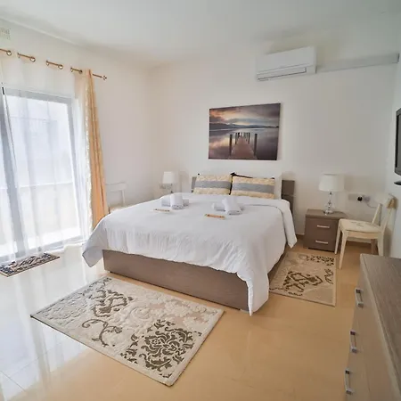 Apartment Modern Seaview