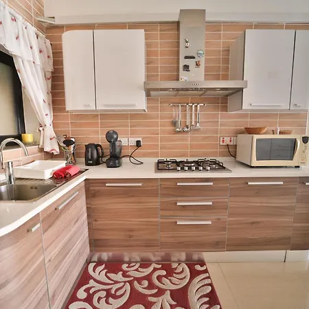 Modern Seaview Apartament *