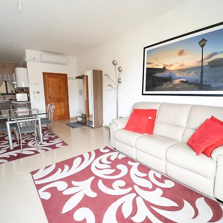 דירה Modern Seaview