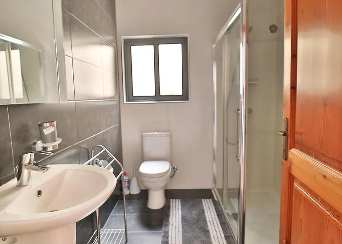 Modern Seaview Apartman